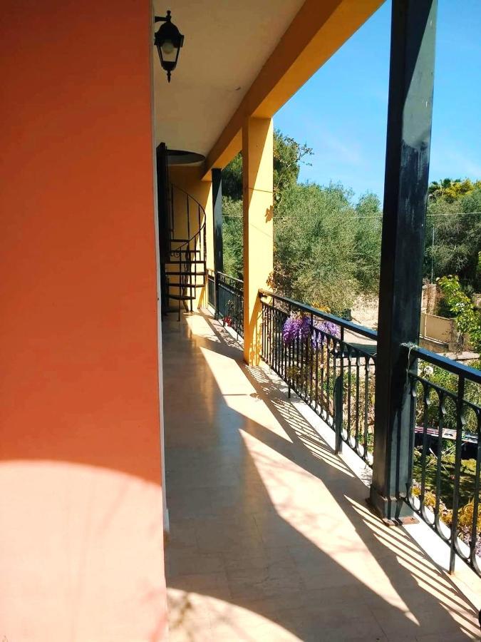 Villa Efterpi Kondókali Kültér fotó