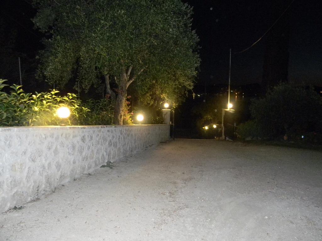 Villa Efterpi Kondókali Kültér fotó